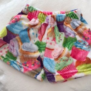 Girl’s soft sleep shorts